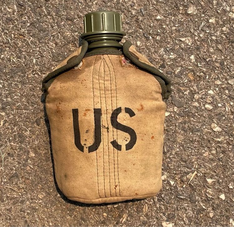 กระติกน้ำ us