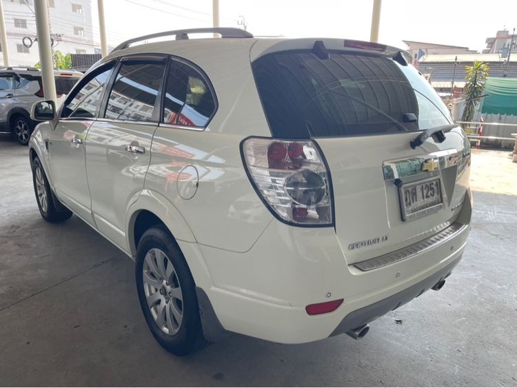 Chevrolet Captiva 2010 2.4 LT 4WD Utility-car เบนซิน ไม่ติดแก๊ส เกียร์อัตโนมัติ ขาว รูปที่ 3