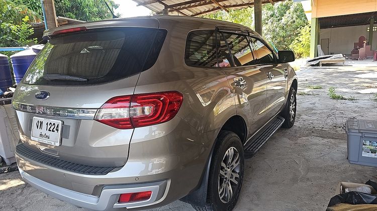 Ford Everest 2016 2.2 Titanium Utility-car ดีเซล เกียร์อัตโนมัติ น้ำตาล รูปที่ 2