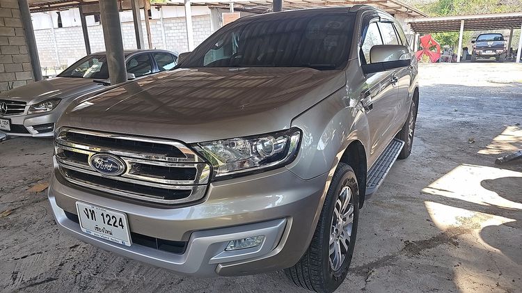 Ford Everest 2016 2.2 Titanium Utility-car ดีเซล เกียร์อัตโนมัติ น้ำตาล รูปที่ 3