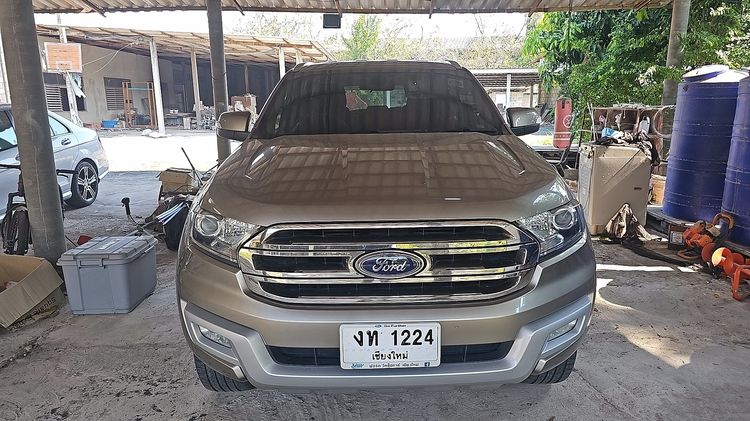 Ford Everest 2016 2.2 Titanium Utility-car ดีเซล เกียร์อัตโนมัติ น้ำตาล