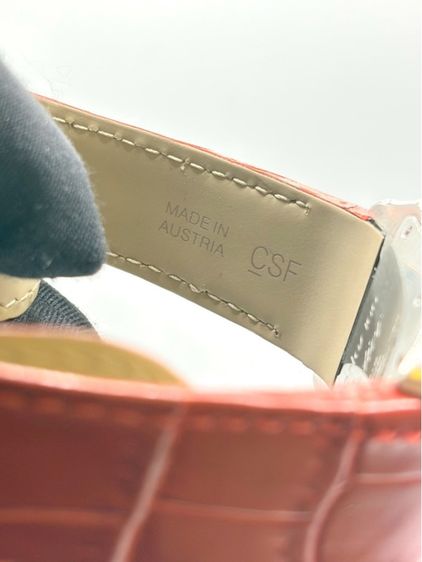 ❤️ Cartier Santos 100 MM 35mm – เพชรล้อมเรือน สายแดงสุดจี๊ด หรูเท่มีสไตล์‼️ ✨ รูปที่ 12