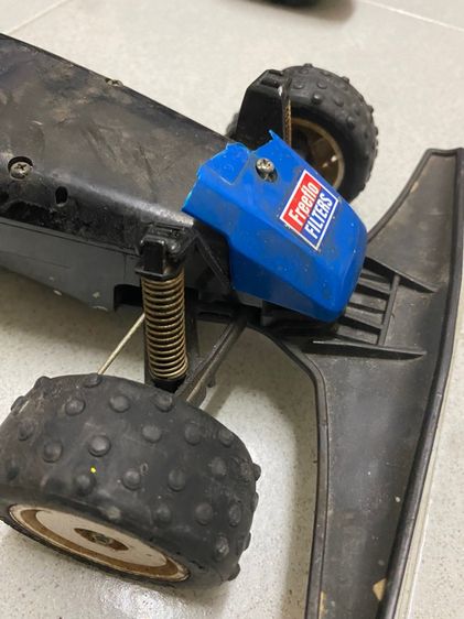 รถบังคับวิทยุ2คัน น่าจะเป็นทามิย่ารุ่นเก่า รูปที่ 15