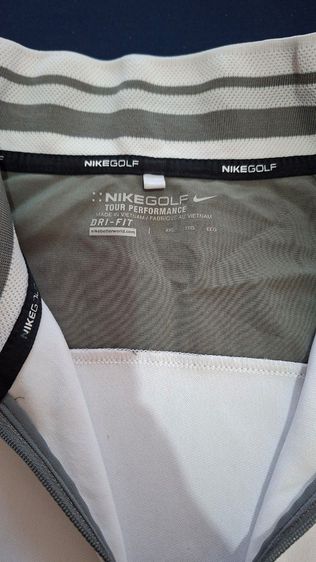  Nike Golf Tour รุ่นที่เป็นผ้า Dri-FIT  รูปที่ 3