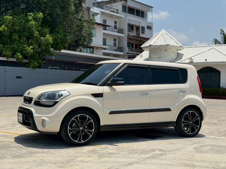 Kia Soul 2012 1.6 Sedan เบนซิน ไม่ติดแก๊ส เกียร์อัตโนมัติ เหลือง รูปที่ 4