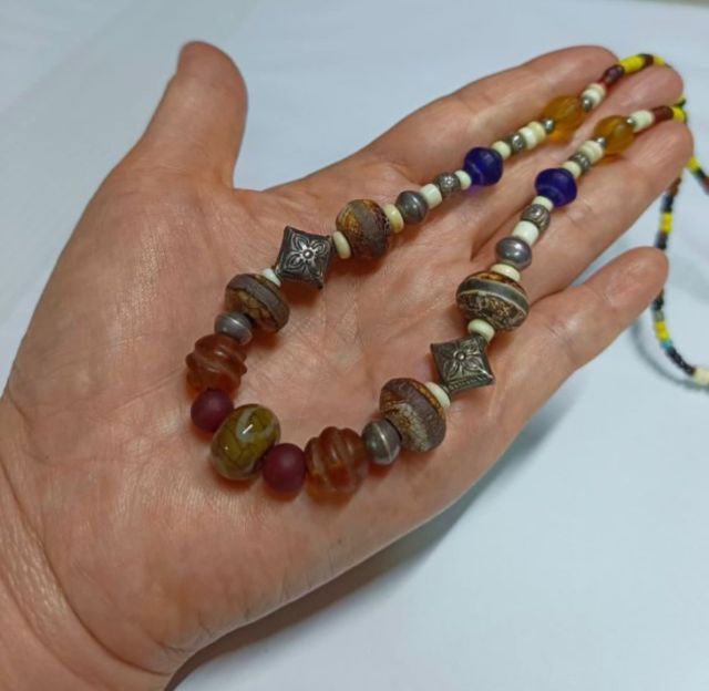 สร้อยคอลูกปัดโบราณ รูปที่ 6