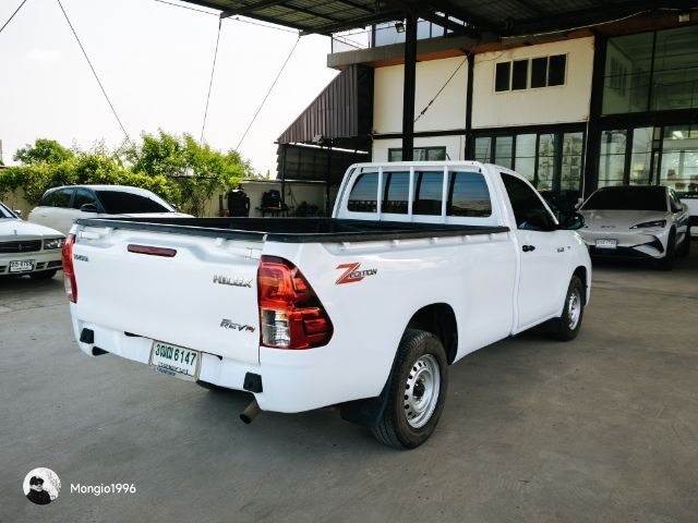 Toyota Hilux Revo 2021 2.4 E Pickup ดีเซล ไม่ติดแก๊ส เกียร์ธรรมดา ขาว รูปที่ 2