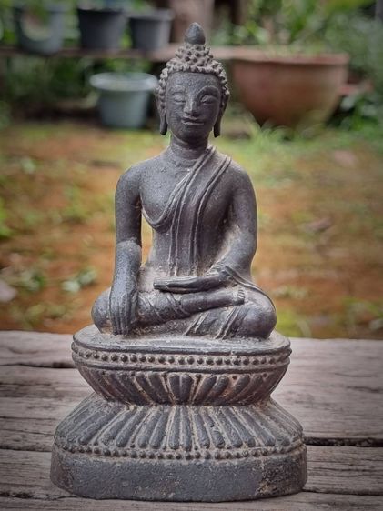 รับซื้อพระไม้แกะ เขาแกะ