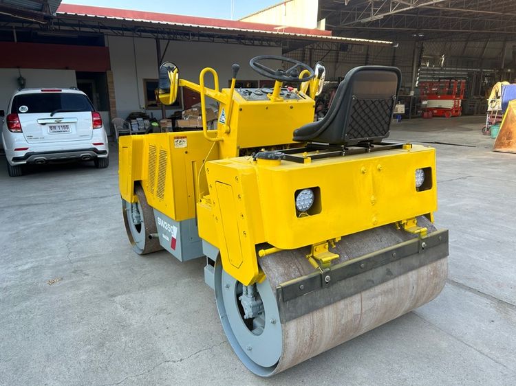 รถบดสั่นสะเทือนล้อเหล็ก SAKAI รุ่น SW350 หนัก 2.5 ตัน รถเก่านอก รูปที่ 8