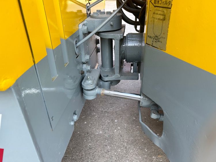 รถบดสั่นสะเทือนล้อเหล็ก SAKAI รุ่น SW350 หนัก 2.5 ตัน รถเก่านอก รูปที่ 13