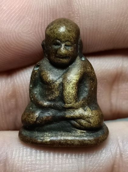 พ่อเงิน พิมพ์นิยม 