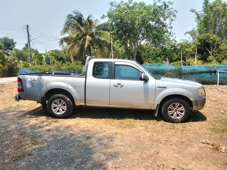 รถ Ford รุ่นอื่นๆ รุ่นย่อยอื่นๆ สี บรอนซ์เงิน