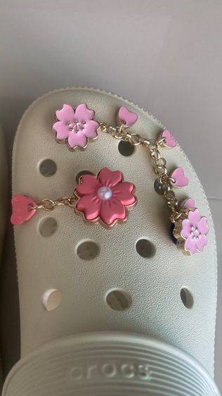ตัวติดรองเท้า Crocs ของแท้ รูปที่ 8