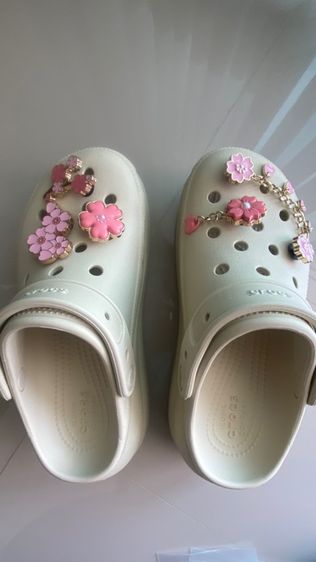 ตัวติดรองเท้า Crocs ของแท้ รูปที่ 6