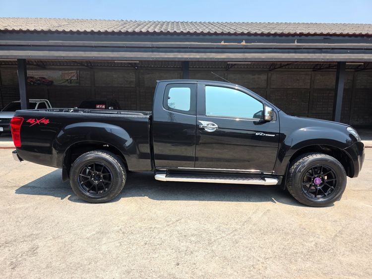 Isuzu D-MAX 2012 2.5 V-Cross Z 4WD Pickup ดีเซล ไม่ติดแก๊ส เกียร์ธรรมดา ดำ รูปที่ 4