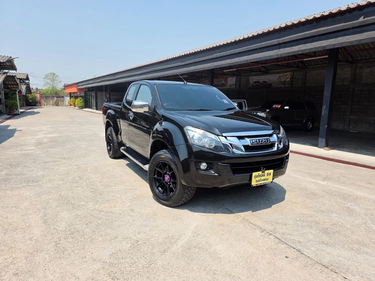 รถ Isuzu D-MAX 2.5 V-Cross Z 4WD สี ดำ