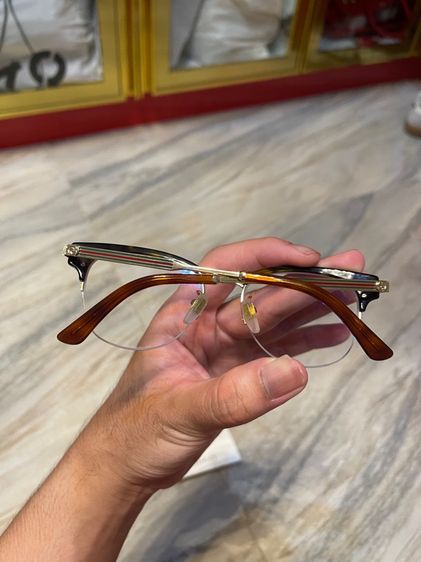 Gucci แว่นตา รูปที่ 2