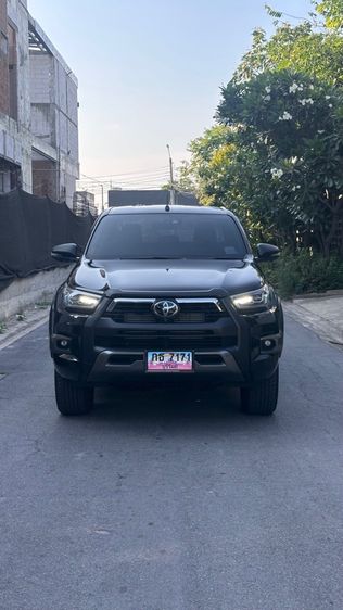 Toyota Hilux Revo 2023 Pickup ดีเซล เกียร์อัตโนมัติ ดำ รูปที่ 3