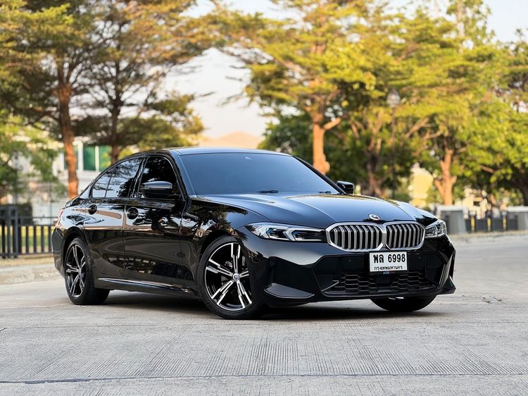 BMW Series 3 2023 320d Sedan ดีเซล ไม่ติดแก๊ส เกียร์อัตโนมัติ ดำ รูปที่ 3