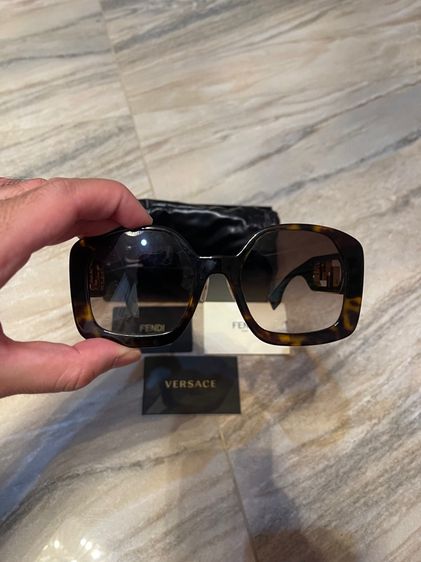 Versace x Fendi แว่นตา รูปที่ 3