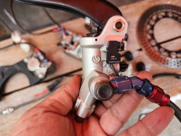 ชุดเบรค เบมโบ้ ใส่ forza gen 2  รูปที่ 12