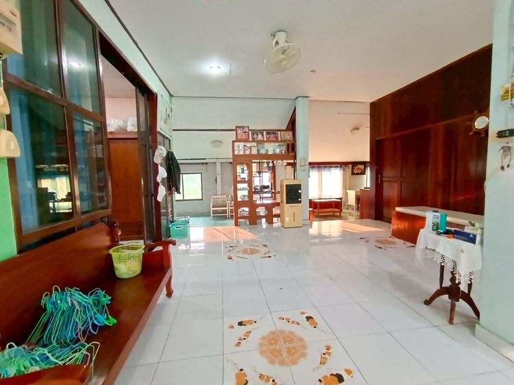 มีบางส่วน ขายบ้านเดี่ยว พร้อมพื้นที่ทำธุรกิจ บรรยากาศร่มรื่น ใกล้แหล่งชุมชน ติดโรงเรียนประจำ ต.ดอนมูล จ.แพร่ รูปที่ 3