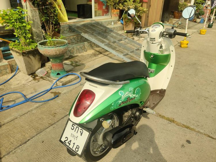🛵ยังไงก็ขาย SCOOPY-i ปี 56(งดต่อ) เครื่องดี สีสวย สตาร์ทมือ เล่มชุดโอนครบ+เปลี่ยนถ่ายน้ำมันเครื่องฟรี ส่งฟรี30 ก.ม รูปที่ 7