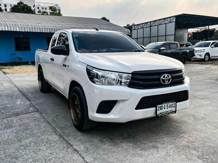 Toyota Hilux Revo 2017 2.4 J Pickup ดีเซล ไม่ติดแก๊ส เกียร์ธรรมดา ขาว รูปที่ 3