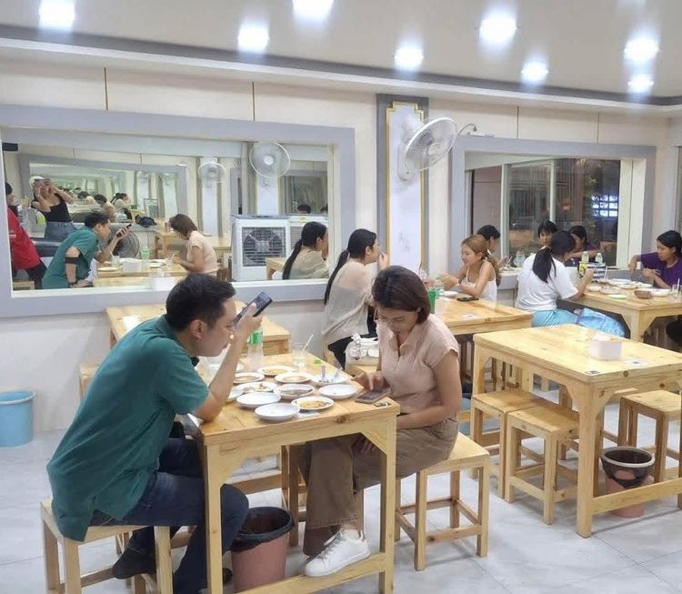 เซ้งร้านอาหาร ทำเลดี ถ.ประชาอุทิศ เหม่งจ๋าย ตรงข้ามธนาคารกรุงเทพสาขาเหม่งจ๋าย รูปที่ 6