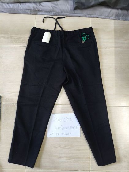 กางเกง GU Easy Ankle Pantsสภาพดี รูปที่ 2