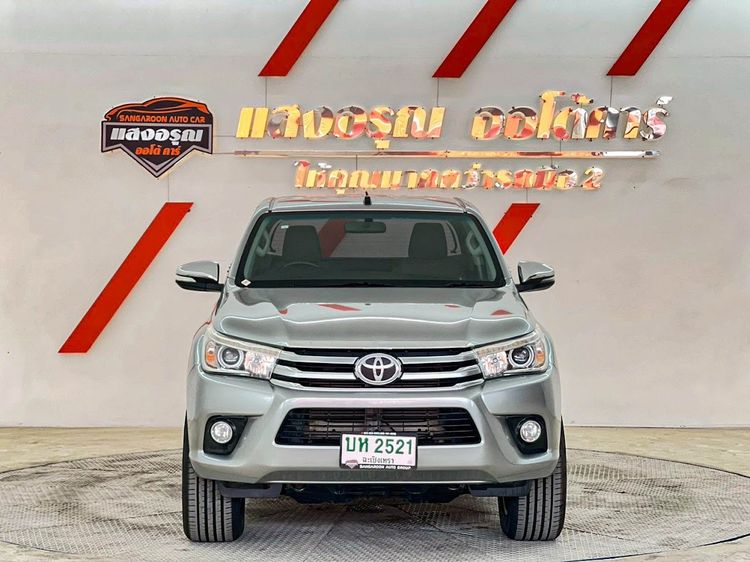 Toyota Hilux Revo 2017 2.4 Prerunner E Plus Pickup ดีเซล ไม่ติดแก๊ส เกียร์ธรรมดา บรอนซ์เงิน รูปที่ 2