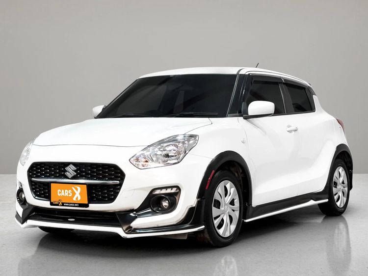รถ Suzuki Swift 1.2 GL สี ขาว