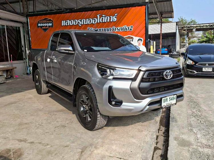 Toyota Hilux Revo 2020 Smart Cab 2.4 Mid Prerunner Pickup ดีเซล ไม่ติดแก๊ส เกียร์ธรรมดา บรอนซ์เงิน รูปที่ 3