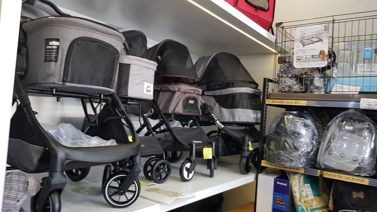  รถเข็นสัตว์เลี้ยง ถอดเป็นคาร์ซีทหิ้วได้ มีหลายขนาด หลายรุ่น หน้าร้าน ถ.เทพรักษ์ บางเขน (เพ็ทพริตตี้) รูปที่ 11