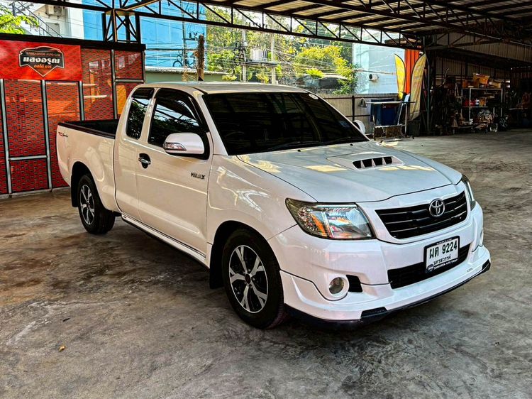 Toyota Hilux Vigo Champ 2013 Smart Cab 2.5 E TRD Sportivo Pickup ดีเซล ไม่ติดแก๊ส เกียร์ธรรมดา ขาว รูปที่ 3