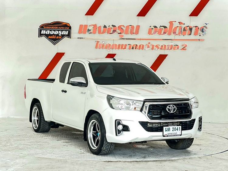 Toyota Hilux Revo 2019 2.4 Z Edition J Plus Pickup ดีเซล ไม่ติดแก๊ส เกียร์ธรรมดา ขาว รูปที่ 3