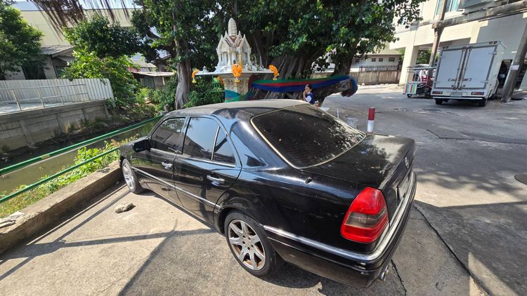 Mercedes-Benz C-Class 1999 C250 Sedan เบนซิน LPG เกียร์อัตโนมัติ ดำ รูปที่ 3