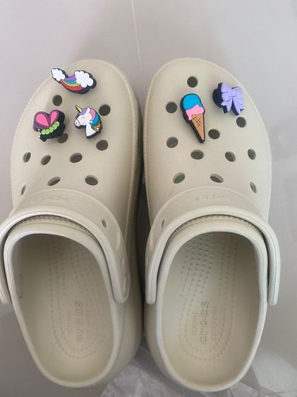 ตัวติดรองเท้า Crocs ของแท้ รูปที่ 6