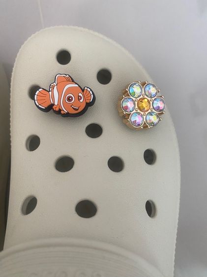 ตัวติดรองเท้า Crocs ของแท้ รูปที่ 10