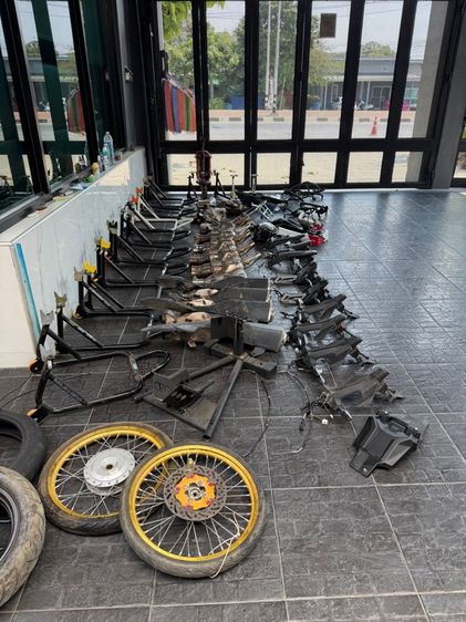 อื่นๆ หาคนมาเหมาคับ อะไหล่บิ๊กไบท์