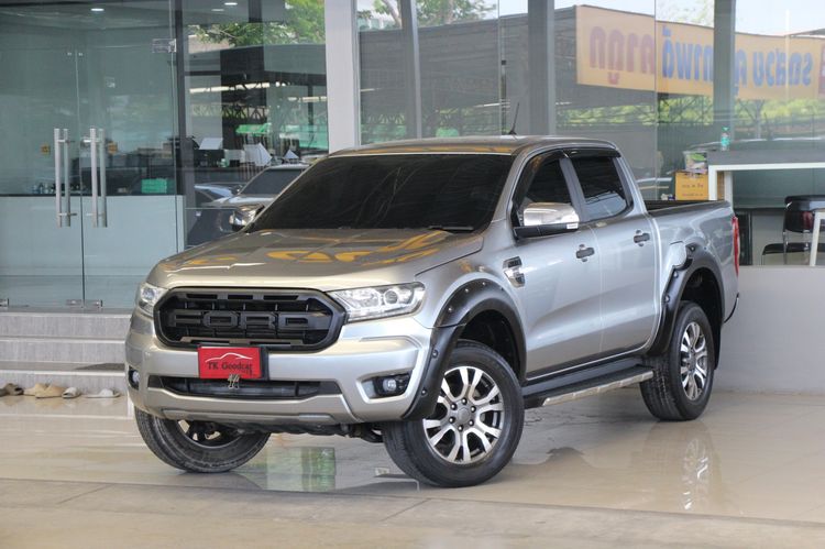 รถ Ford Ranger 2.0 Hi-Rider Limited สี บรอนซ์เงิน