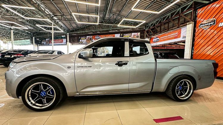 Isuzu D-MAX 2022 1.9 S Pickup ดีเซล ไม่ติดแก๊ส เกียร์ธรรมดา บรอนซ์เงิน รูปที่ 4
