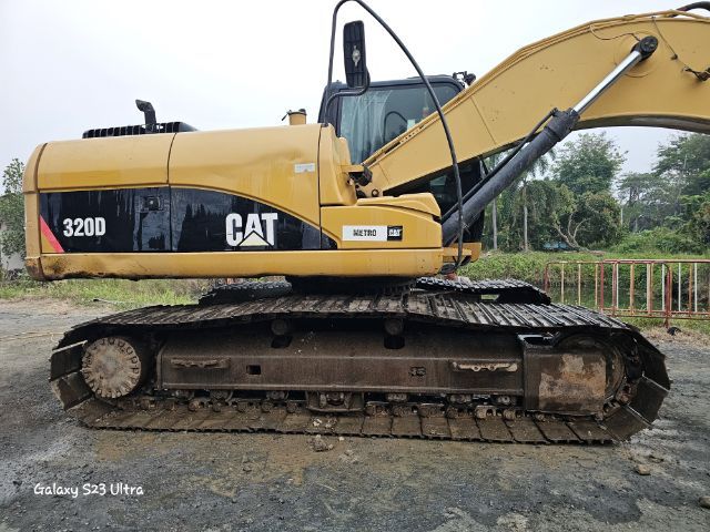 CAT 320D v2 รถพร้อมใช้งาน รูปที่ 13