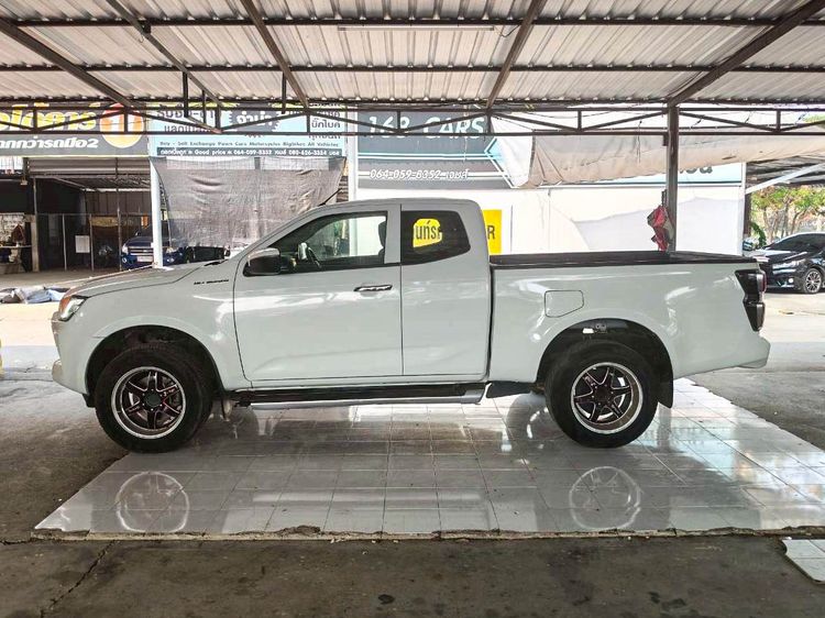 Isuzu D-MAX 2020 1.9 Hi-Lander L Pickup ดีเซล ไม่ติดแก๊ส เกียร์ธรรมดา ขาว รูปที่ 4