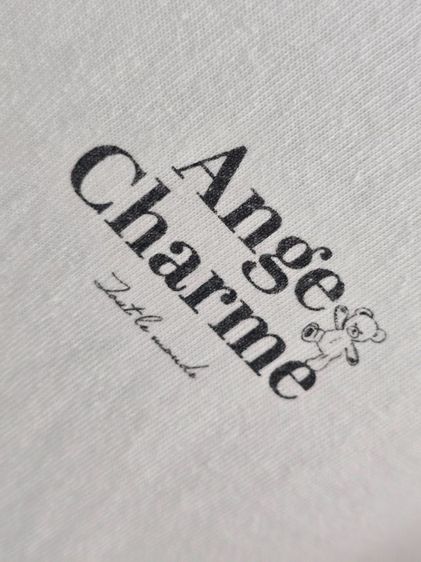 เสื้อยืด Ange Charme สีขาว แต่งขอบดำ งานมินิมอลน่ารัก มือสองสภาพดี  ชำระเงินปลายทางได้ รูปที่ 3