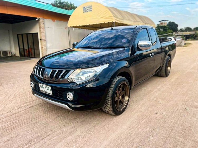 รถ Mitsubishi Triton All New Mega Cab 2.5 GLX สี ดำ