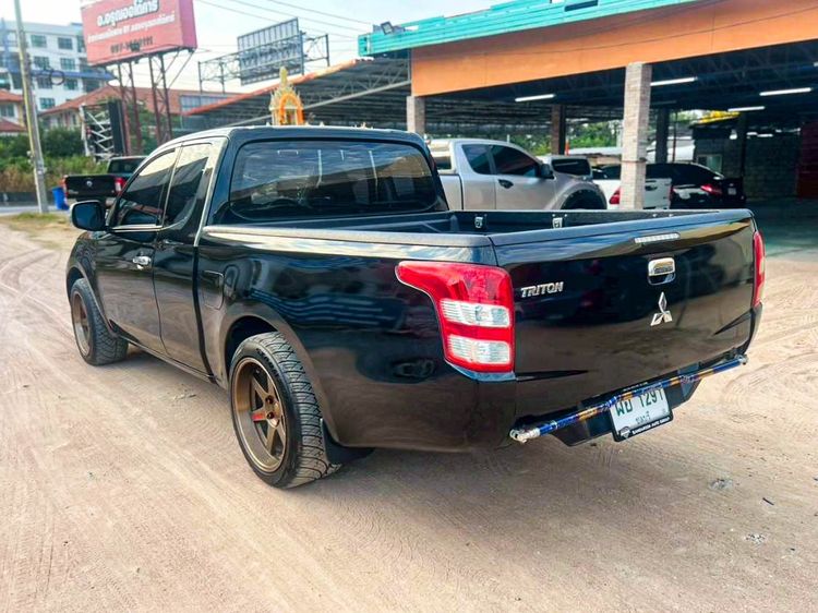 Mitsubishi Triton 2017 All New Mega Cab 2.5 GLX Pickup ดีเซล ไม่ติดแก๊ส เกียร์ธรรมดา ดำ รูปที่ 4