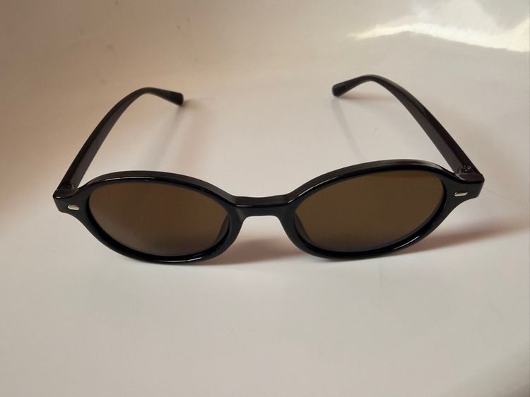 แว่นกันแดด ทรงวงรี รูปที่ 3