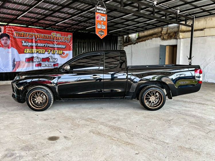 Mitsubishi Triton 2019 All New Mega Cab 2.5 GLX Pickup ดีเซล ไม่ติดแก๊ส เกียร์ธรรมดา ดำ รูปที่ 4