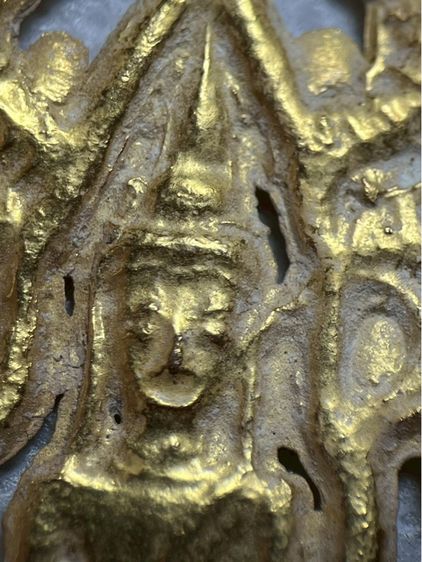 พระปรุหนังเนื้อโลหะชุบทองดอกบัว กรุวัดพระแก้ววังหน้า รูปที่ 5